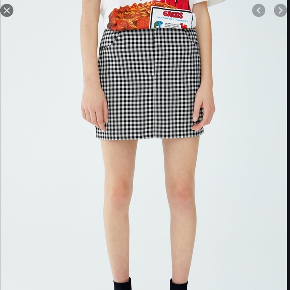 PULL & BEAR Tailored mini skirt pockets (small) - Picture 1 of 10